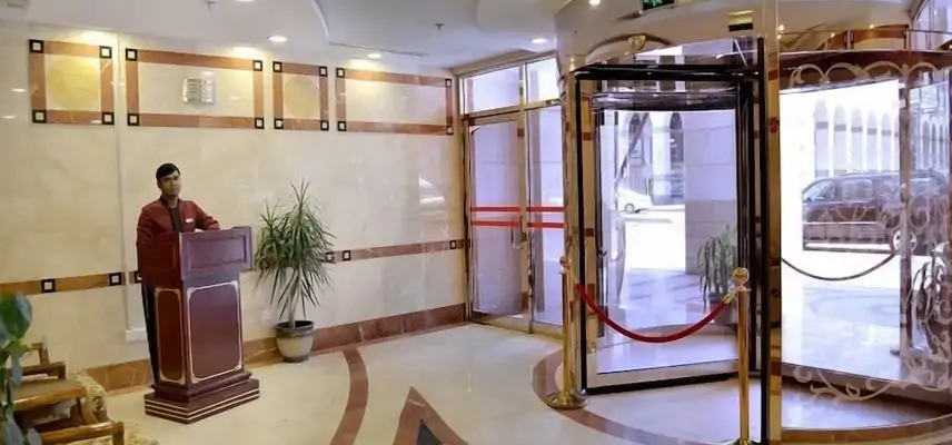 Nozol Royal Inn Hotel image